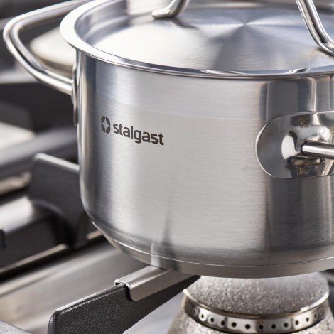 kuchnia gazowa z piekarnikiem elektrycznym, 4-palnikowa, P 20.5+7 kW, U G20